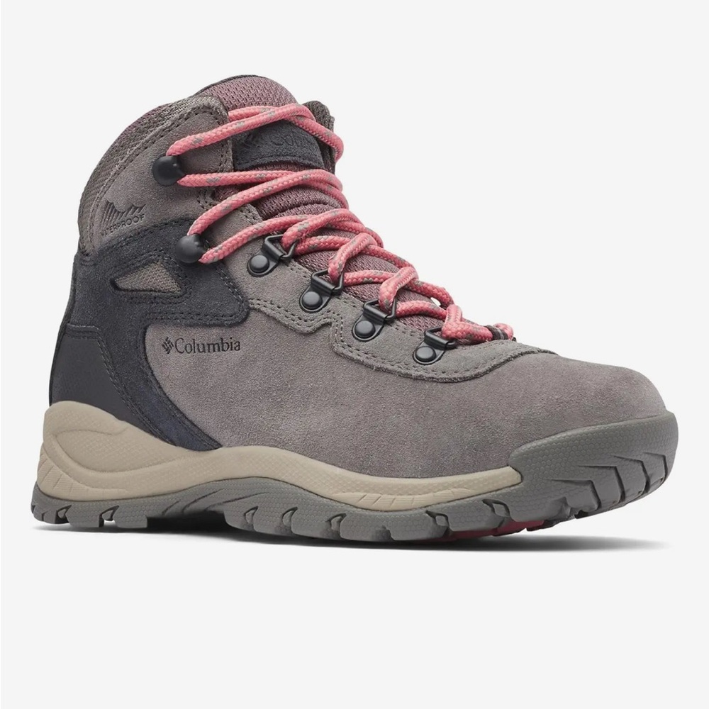 Newton Ridge Plus Waterproof Amped Hiking 🥾 Boots New!